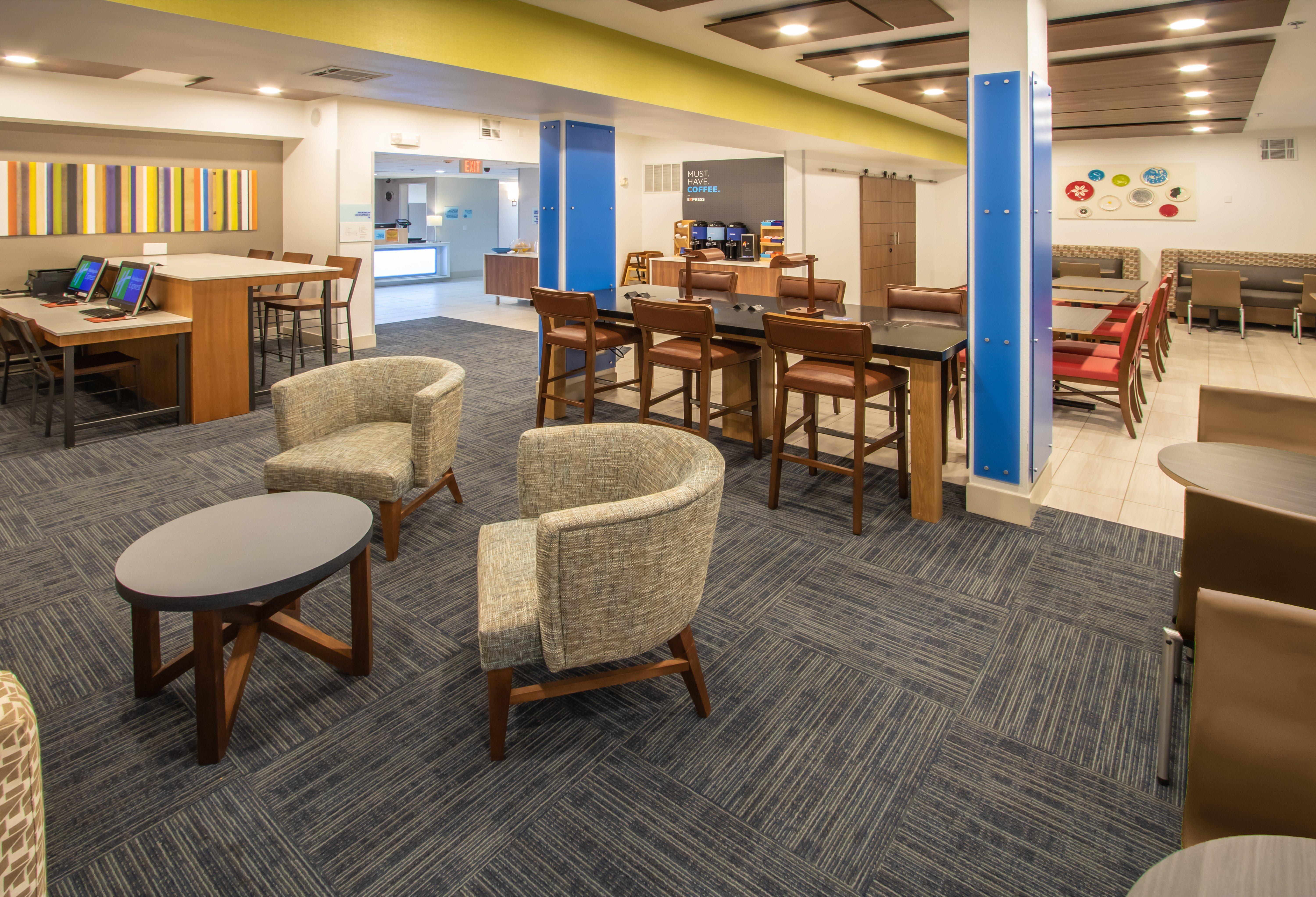 Holiday Inn Express Hotel & Suites Roseville - Galleria Area By Ihg Kültér fotó