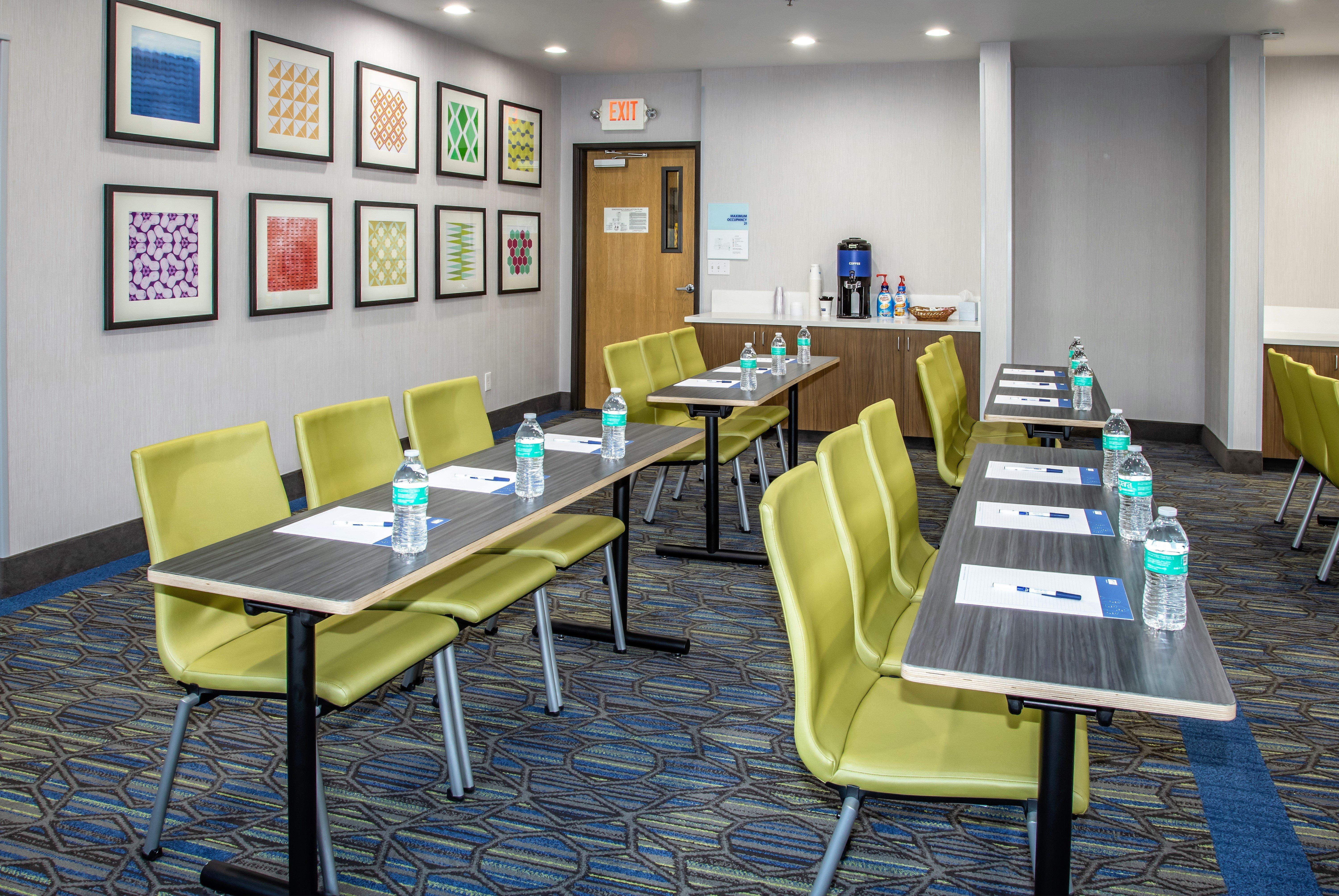 Holiday Inn Express Hotel & Suites Roseville - Galleria Area By Ihg Kültér fotó
