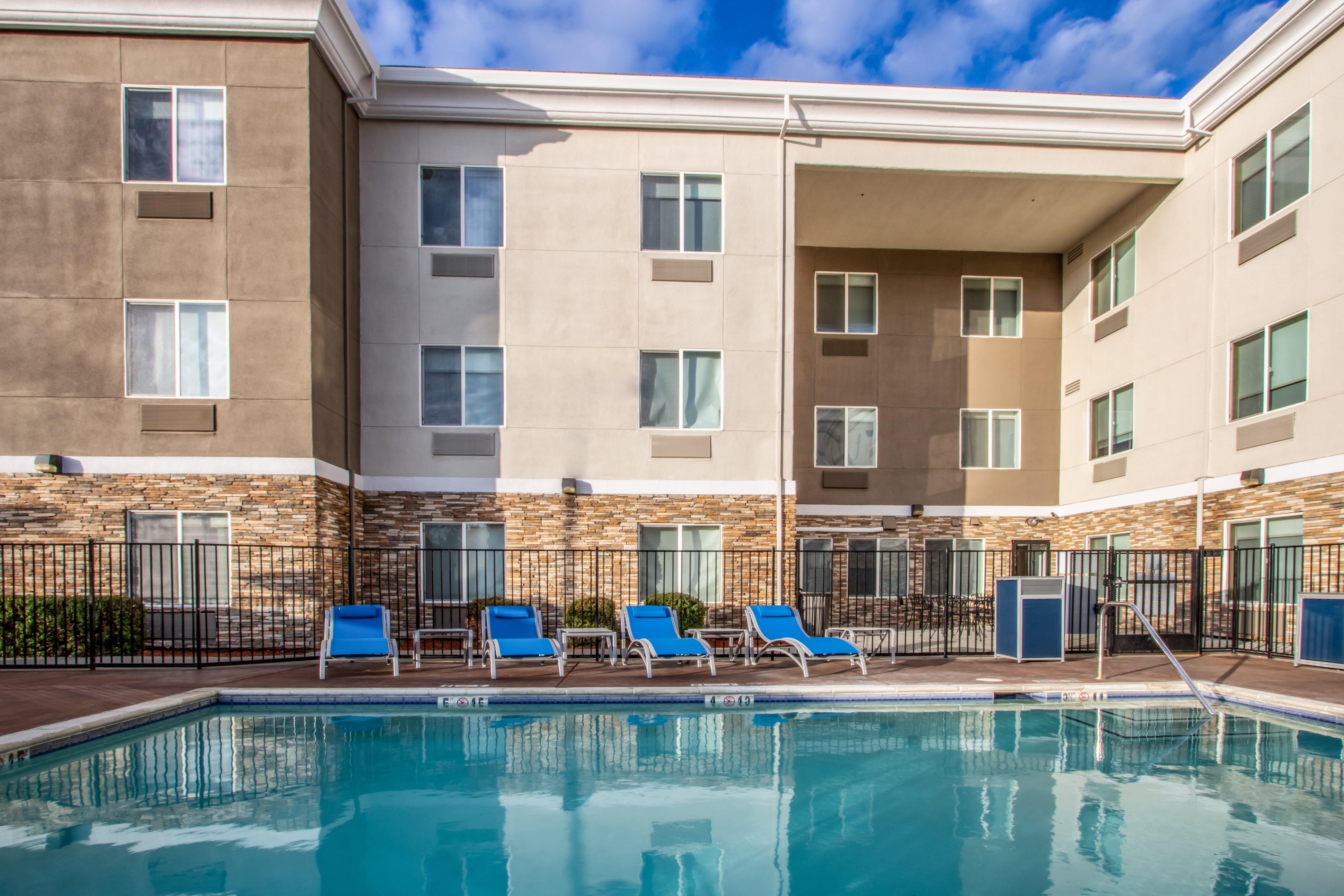 Holiday Inn Express Hotel & Suites Roseville - Galleria Area By Ihg Kültér fotó