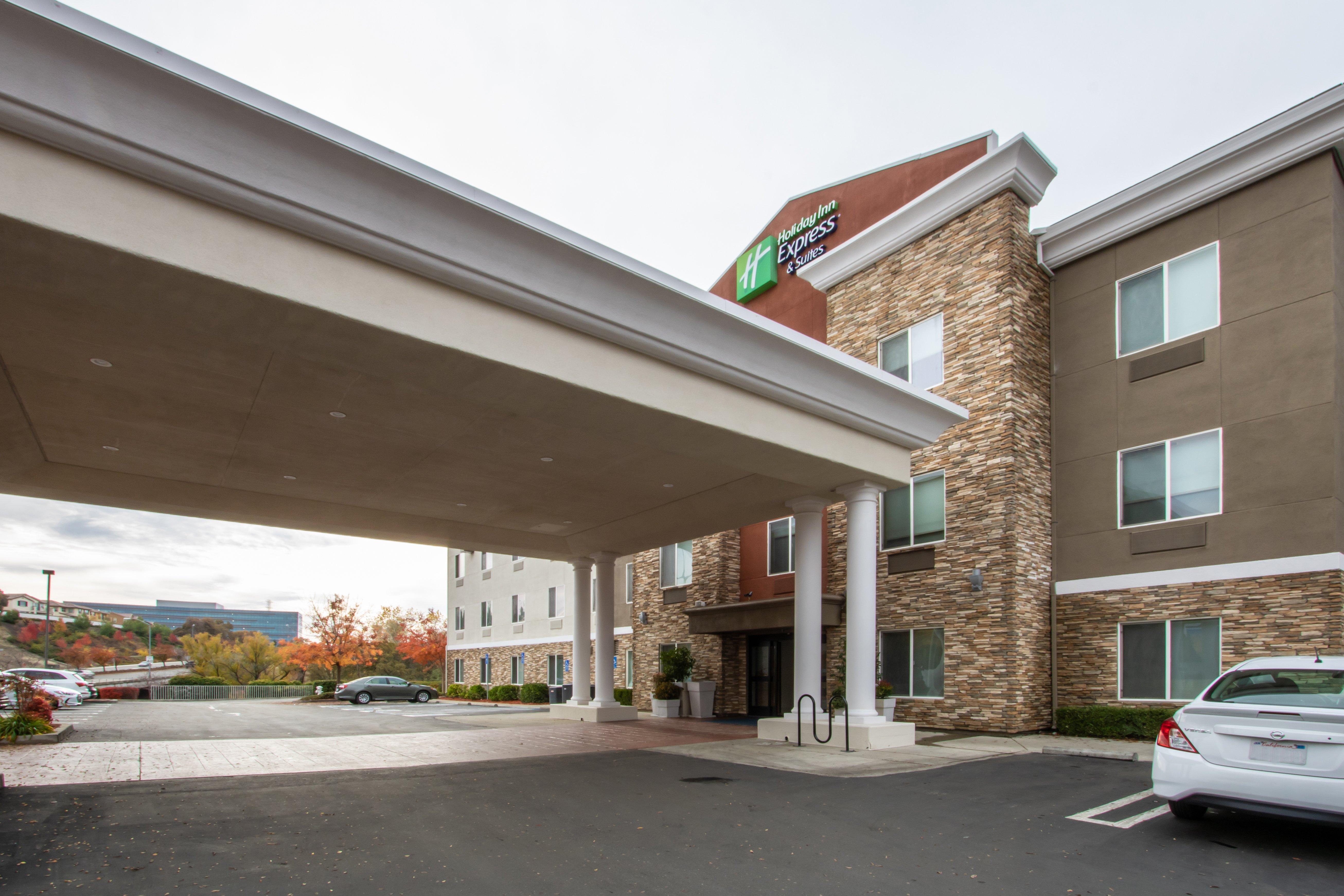 Holiday Inn Express Hotel & Suites Roseville - Galleria Area By Ihg Kültér fotó