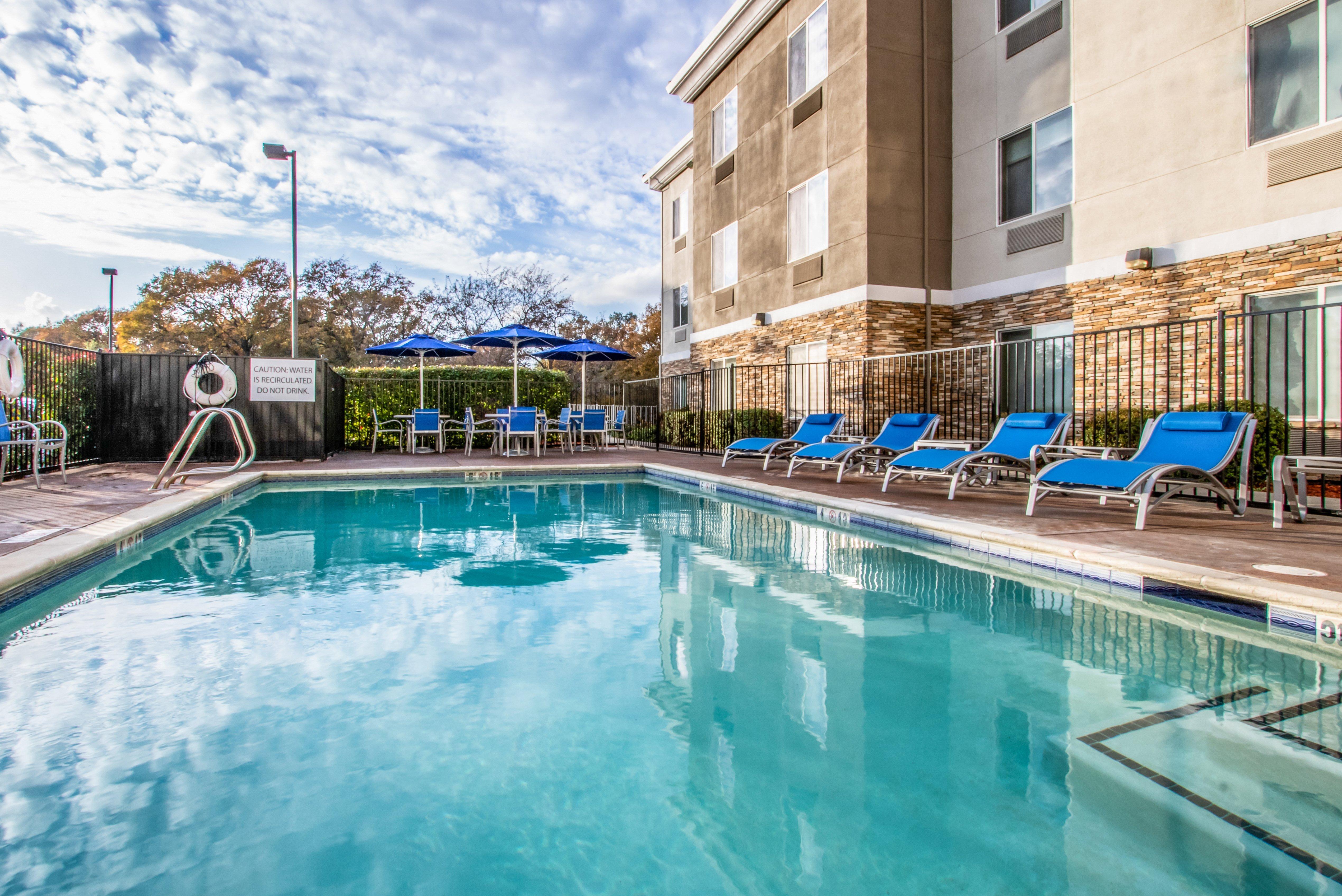Holiday Inn Express Hotel & Suites Roseville - Galleria Area By Ihg Kültér fotó